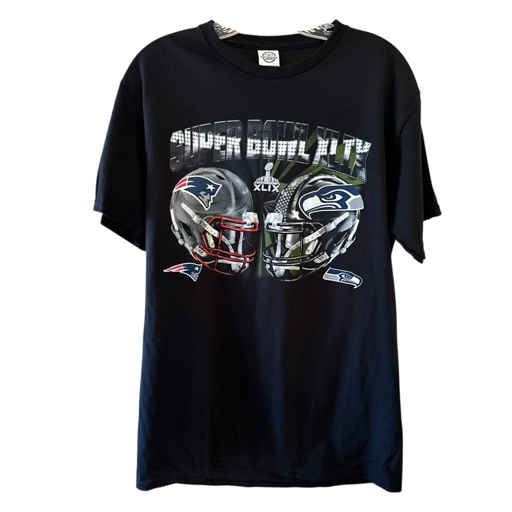 Super Bowl XLIX Patriots vs Seahawks Tee Shirt - Medium